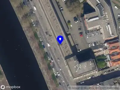 112 melding Ambulance met gepaste spoed naar de Aelbrechtskade in Rotterdam