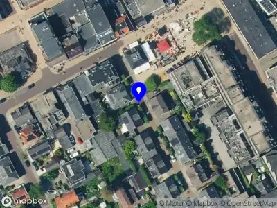 Politie naar de Korte Nieuwstraat in Apeldoorn vanwege aanrijding met letsel