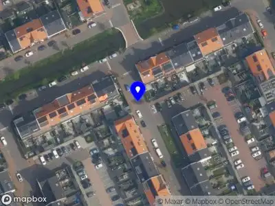 Ambulance met grote spoed naar de Brinkrijk in Pijnacker