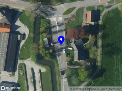 Ambulance met gepaste spoed naar de Nieuweweg in Benningbroek