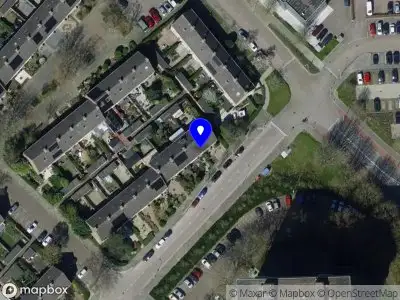 Ambulance met grote spoed naar de Prunuslaan in Ridderkerk