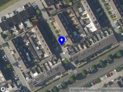 Brandweer met gepaste spoed naar de Ed Hoornikstraat in Almere vanwege afhijsen patient