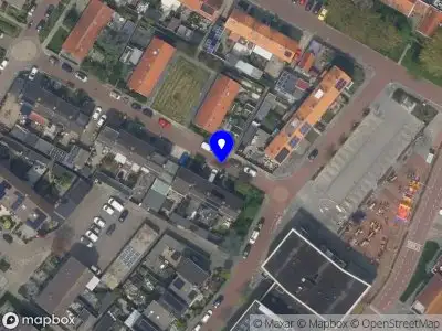 Traumahelikopter met grote spoed naar de J J P Tichlerlaan in Vierpolders