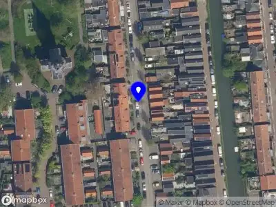 Ambulance met grote spoed naar de Jan van Bloisstraat in Schoonhoven