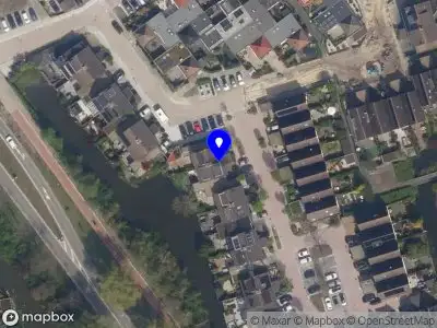 Ambulance met gepaste spoed naar de Erasmustuin in Capelle aan den IJssel