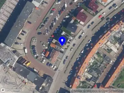 Ambulance naar de De Favaugeplein in Zandvoort