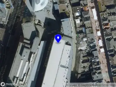 Brandweer met grote spoed naar de Nieuwe Emmasingel in Eindhoven vanwege gebouwbrand