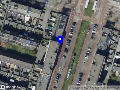 Politie naar de Vrijenburglaan in Barendrecht