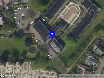 Brandweer met grote spoed naar de Leo's Oord in Hoogland vanwege reanimatie