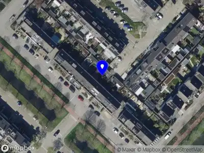 Brandweer en politie met grote spoed naar de Achterzeedijk in Barendrecht vanwege middelgrote brand