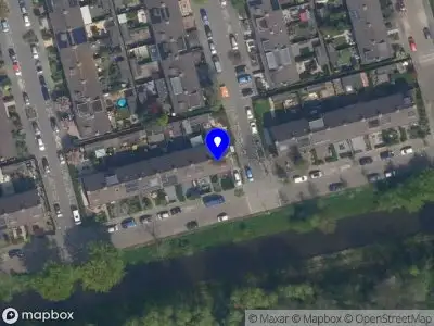 Ambulance met grote spoed naar de Benedictuskruid in Rotterdam