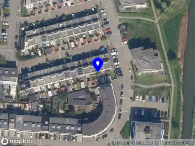 Brandweer met grote spoed naar de Lavendelveld in Schiedam vanwege reanimatie