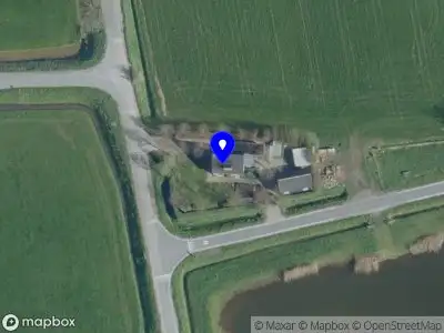 Brandweer met gepaste spoed naar de Lage Oldersdijk in Giessen vanwege een buitenbrand