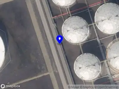 Ambulance met grote spoed naar de Welplaatweg in Botlek Rotterdam