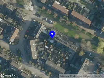 Ambulance met gepaste spoed naar de Kastanjelaan in Arkel