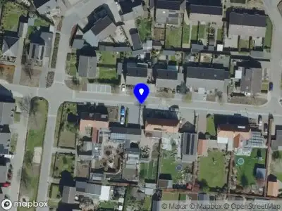 Brandweer met grote spoed naar de Deken Schmerlingstraat in Oploo vanwege waarnemen gaslucht