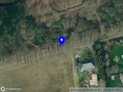 Brandweer met gepaste spoed naar de Bosweg in Vroomshoop vanwege stormschade