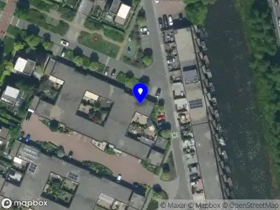 Ambulance met gepaste spoed naar de Rocky Mountainsstraat in Purmerend