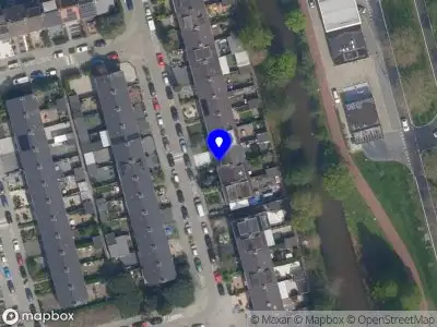 Ambulance met grote spoed naar de Fioringras in Rotterdam