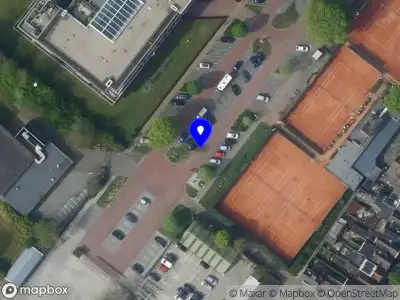 Ambulance met gepaste spoed naar de Koning Willem-Alexanderlaan in Alkmaar