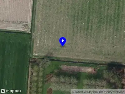 Brandweer met gepaste spoed naar de Oranjeweg in Zuid-Beijerland