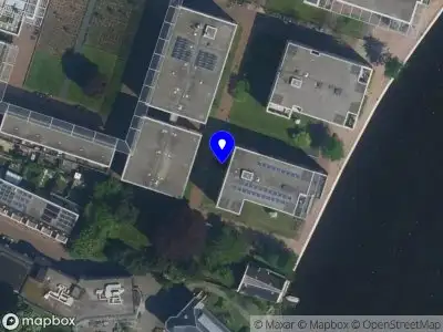 Brandweer met gepaste spoed naar de De Leystarlaan in Haarlem vanwege wateroverlast