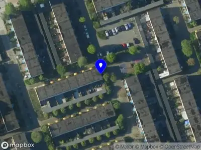 Brandweer met grote spoed naar de Steenbokstraat in Hoorn vanwege gebouwbrand