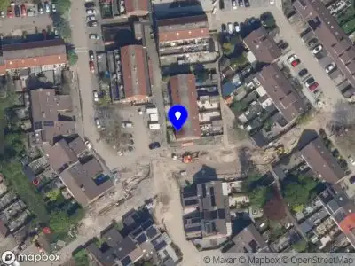 Ambulance met grote spoed naar de Nabucco in Capelle aan den IJssel