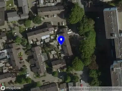 Brandweer en politie met grote spoed naar de Elfmorgenstraat in Heerlen vanwege middelgrote brand