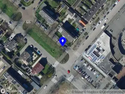 Politie naar de Van Godewijckstraat in Hendrik-Ido-Ambacht vanwege ongeval met letsel