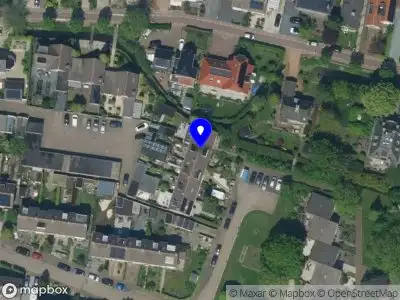 Brandweer met grote spoed naar de Hollandia-plantsoen in Kwadijk vanwege voertuigbrand