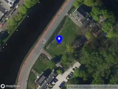 Brandweer met grote spoed naar de Jan Thijssenweg in Rijswijk vanwege afgaan automatisch brandalarm