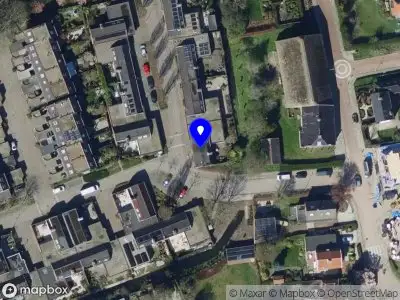 Ambulance met gepaste spoed naar de Van Beethovenlaan in Rhoon