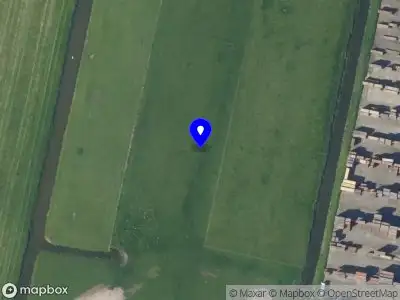 Brandweer met gepaste spoed naar de Korte Waarder in Nieuwerbrug aan den Rijn vanwege stormschade