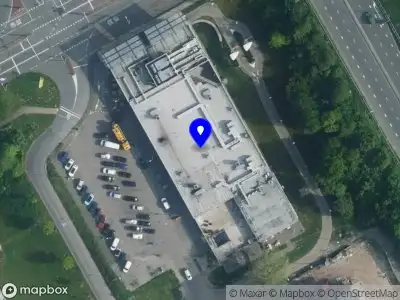 Ambulance met grote spoed naar de Develstein in Amsterdam