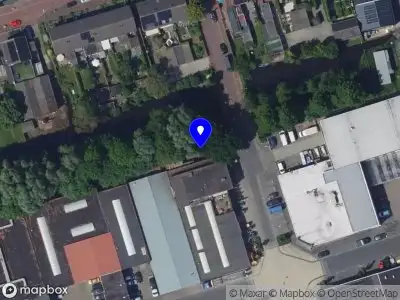 Brandweer met grote spoed naar de Oranjestraat in Alblasserdam vanwege stankoverlast