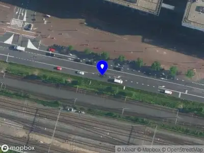 Snelheidscontrole op Piet Heinkade te Amsterdam