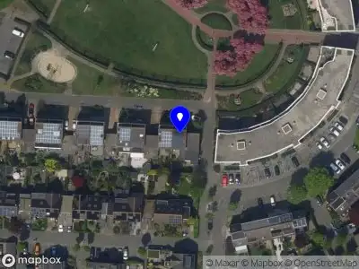 Brandweer met gepaste spoed naar de Van Eesterenstraat in Amersfoort vanwege afhijsen patient