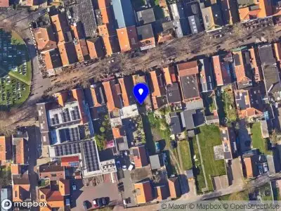 Brandweer met grote spoed naar de Westerburen in Midsland vanwege gebouwbrand