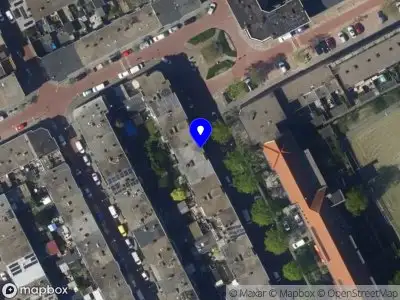 Traumahelikopter met grote spoed naar de Naarderstraat in 's-Gravenhage