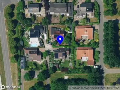 Brandweer met gepaste spoed naar de Grijze Gors in Emmen