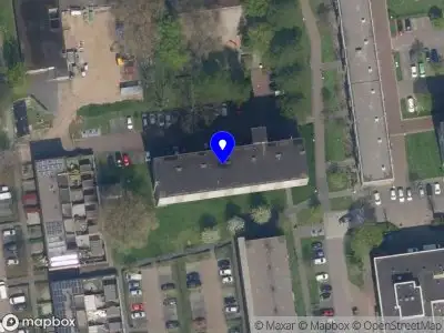 Ambulance met grote spoed naar de Toon Verheystraat in Schiedam