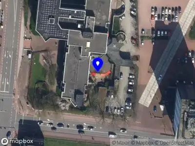 Brandweer met grote spoed naar de Paul Krugerstraat in Assen vanwege afgaan automatisch brandalarm