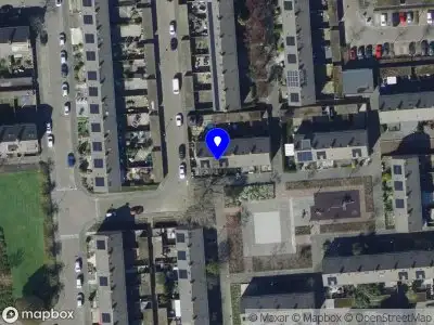 Ambulance met gepaste spoed naar de Sterrenplein in Spijkenisse