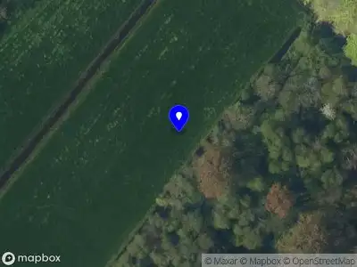 Ambulance met grote spoed naar de Van Hoeylaan in 's-Gravenhage