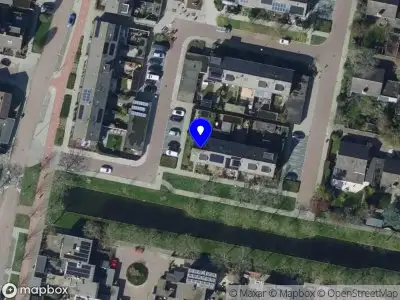 112 melding Ambulance met grote spoed naar de Anne Franksingel in Oud-Beijerland