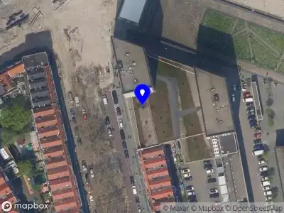 Ambulance met grote spoed naar de Beijerlandselaan in Rotterdam