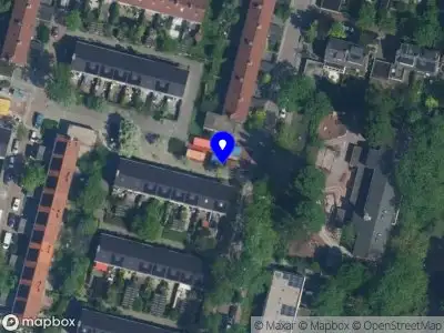 112 melding Ambulance met gepaste spoed naar de Walraven van Hallweg in Amsterdam