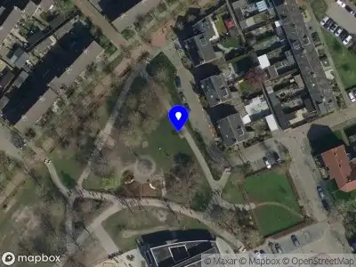 Brandweer met gepaste spoed naar de Schoonhout in Etten-Leur vanwege een liftopsluiting