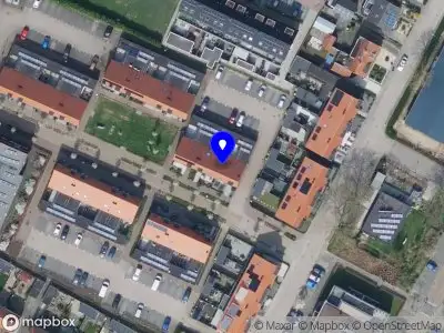 Ambulance met grote spoed naar de Julianastraat in Puttershoek